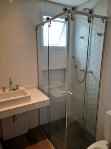 box para banheiro balneário camboriú itapema porto belo praia brava itajaí piçarras bombinhas bc sc roldanas aparentes inox aluminio